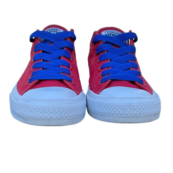 Converse Chuck Taylor II All Star Red & White Low Sneaker Women 10/41.5 - Picture 6 of 12